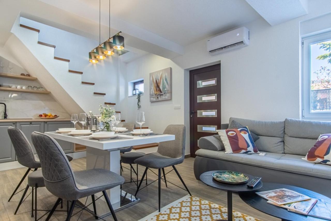 Su Casa - at Kastela OldTown Apartment Bagian luar foto