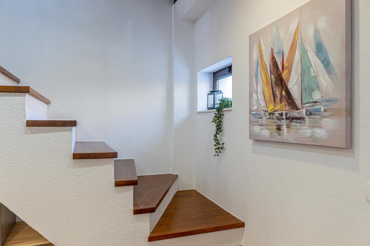 Su Casa - at Kastela OldTown Apartment Bagian luar foto